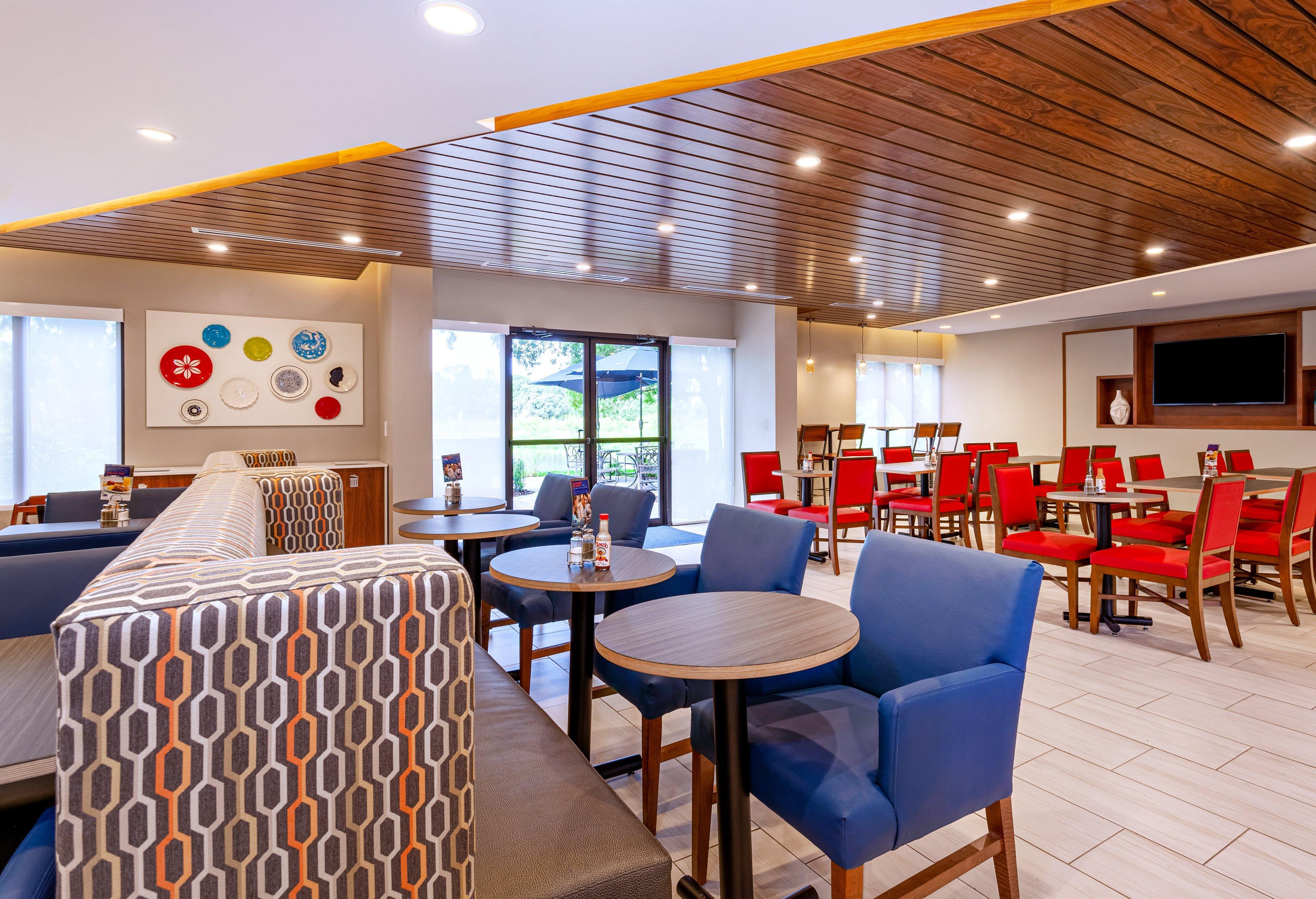 Holiday Inn Express Tampa-Brandon By Ihg Exteriör bild