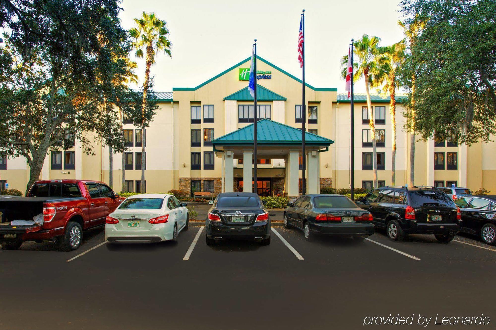 Holiday Inn Express Tampa-Brandon By Ihg Exteriör bild