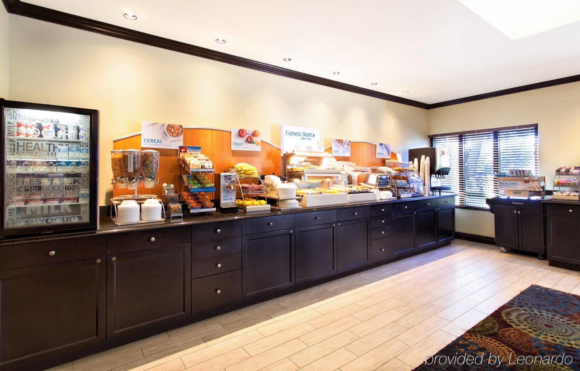 Holiday Inn Express Tampa-Brandon By Ihg Exteriör bild
