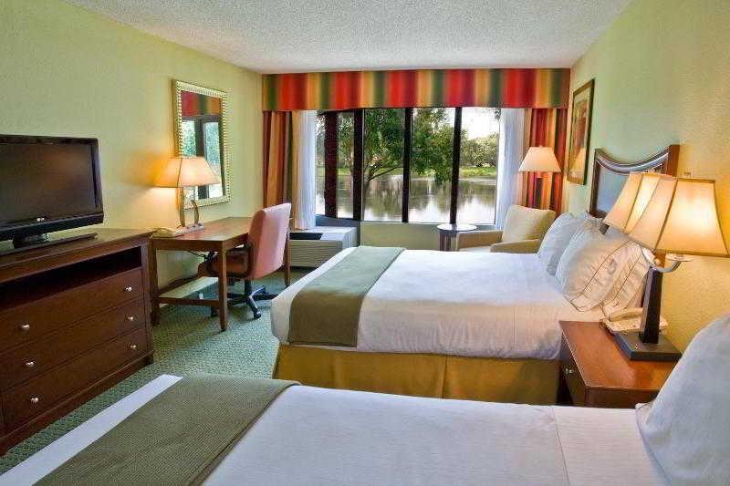 Holiday Inn Express Tampa-Brandon By Ihg Exteriör bild